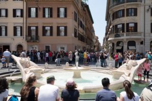 Fontana della Barcaccia Spanish steps