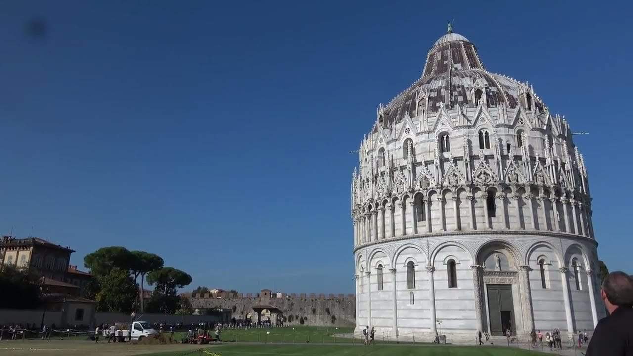 Pisa Baptistery of St John with singing