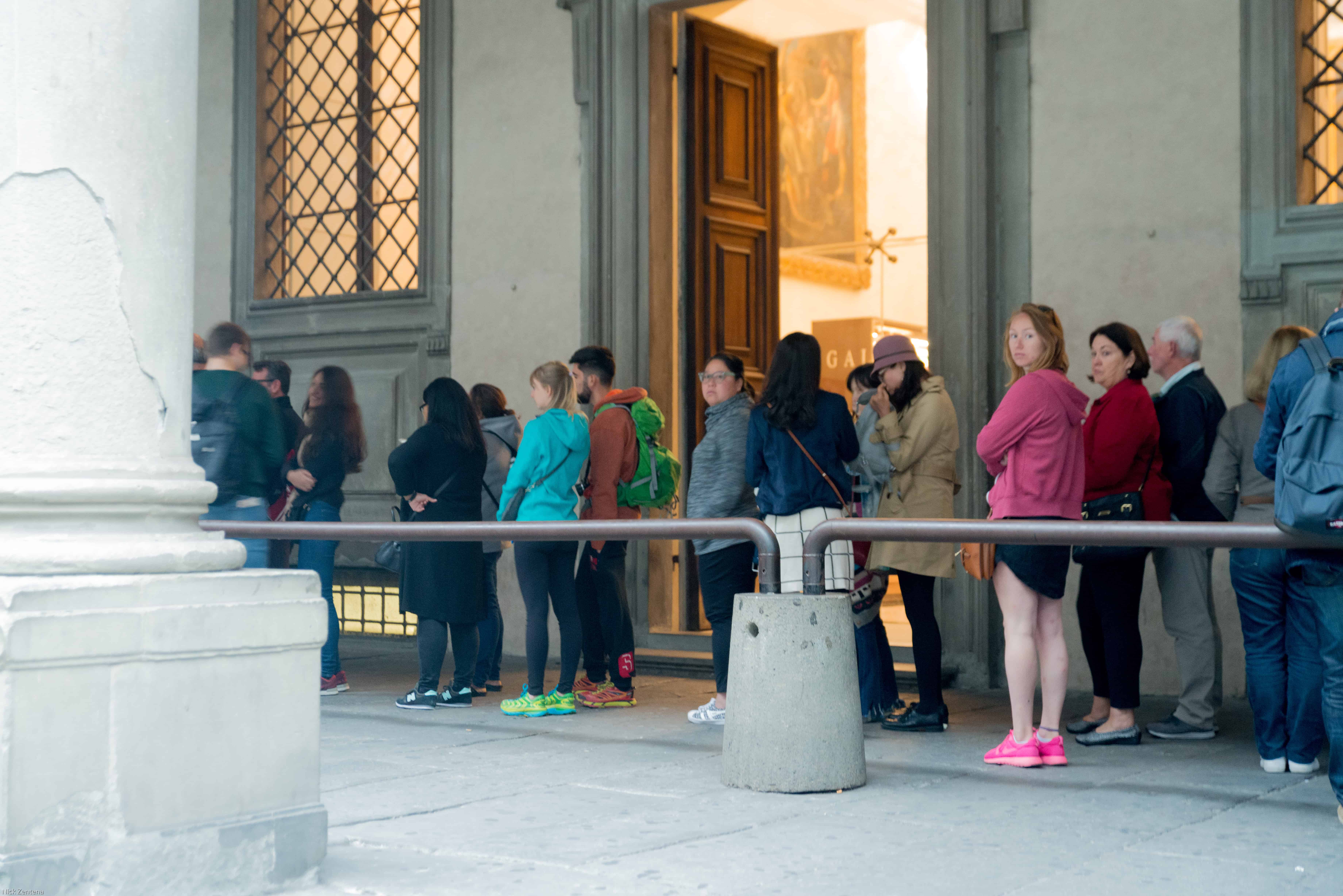 line to enter uffizi