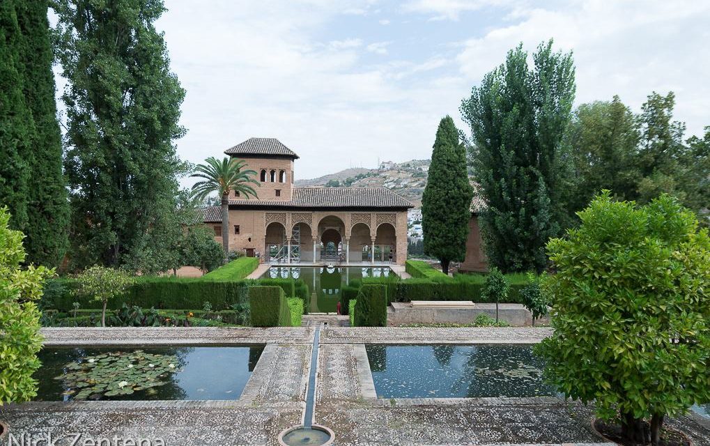 Alhambra pool