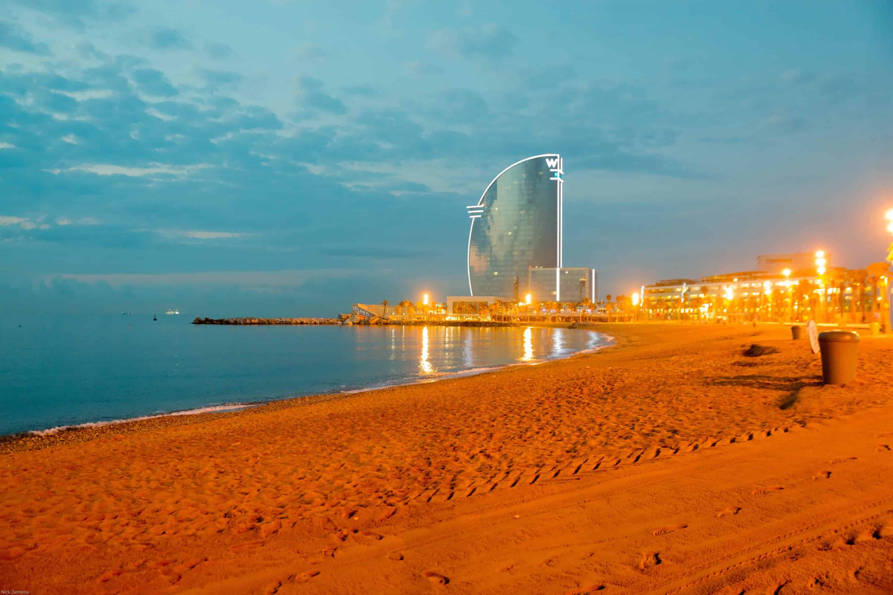 Barcelona playa at sunrise